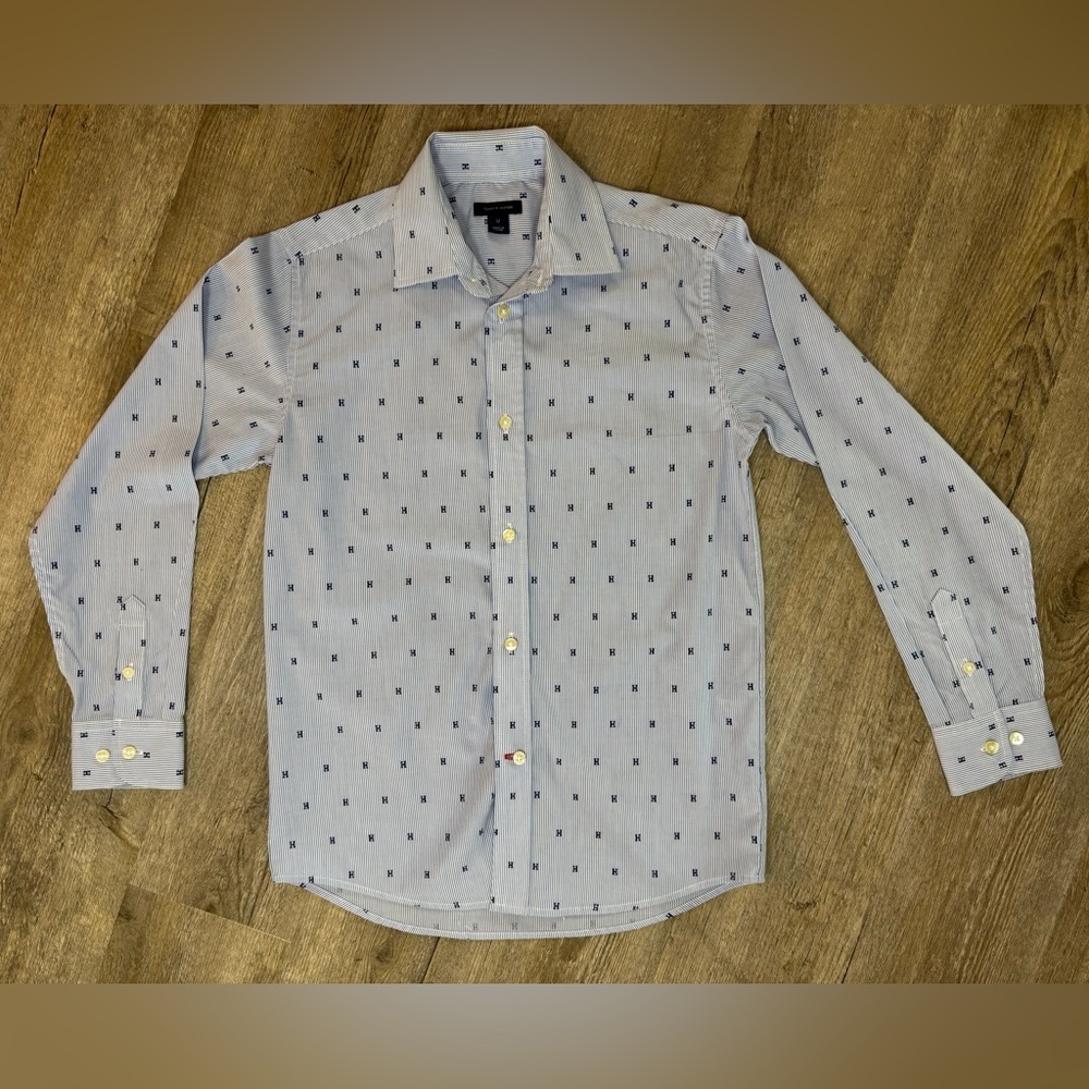Tommy Hilfiger Boy's M (12) Blue Signature Long Sleeve Button Front Shirt